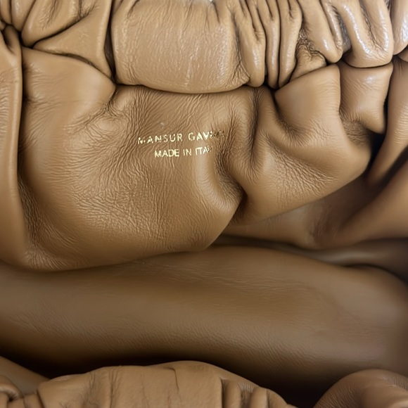 SOLD on Vestiaire Collective Mansur Gabriel Twist Mini Cloud Clutch With Chain - Picture 7 of 9